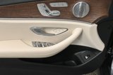 Used 2017 Mercedes-Benz E 300 4MATIC image 4