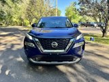 Used 2021 Nissan Rogue SV image 2