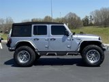Used 2018 Jeep Wrangler Unlimited Sport S image 2