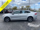 Used 2017 Ford Fusion SE w/ Equipment Group 201A image 4