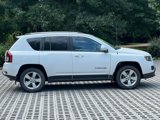Used 2014 Jeep Compass Latitude w/ Sun/Sound Group image 4