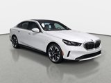 Certified 2024 BMW i5 eDrive40i w/ M Sport Package image 3
