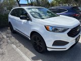 Used 2022 Ford Edge SE w/ Black Appearance Package image 2