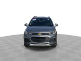 Used 2019 Chevrolet Trax LT w/ LT Convenience Package image 3