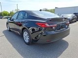New 2025 Toyota Camry LE image 3