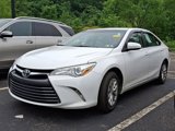 Used 2015 Toyota Camry LE image 3