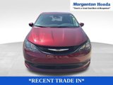 Used 2023 Chrysler Voyager LX image 2