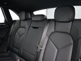 Certified 2024 Porsche Macan image 6