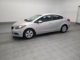 Used 2016 Kia Forte LX image 2