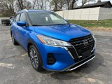 Used 2023 Nissan Kicks SV image 4