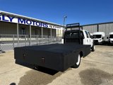 Used 2016 Ford F550 2WD Crew Cab Super Duty image 3