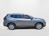 Used 2020 Nissan Rogue SV image 4
