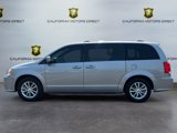 Used 2019 Dodge Grand Caravan SXT image 2