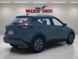Used 2024 Nissan Kicks SV image 3