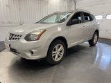 Used 2015 Nissan Rogue S w/ Convenience Package image 2