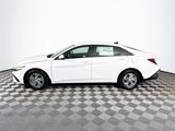New 2025 Hyundai Elantra SE image 4
