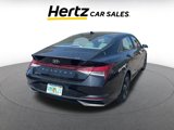 Used 2022 Hyundai Elantra SEL image 4