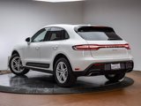 Certified 2025 Porsche Macan image 3