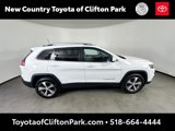 Used 2021 Jeep Cherokee Limited image 2