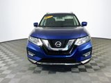 Used 2017 Nissan Rogue SV w/ SV Premium Package image 4