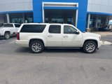 Used 2014 Chevrolet Suburban LTZ image 4