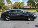 Used 2022 Nissan Altima 2.5 SV image 3