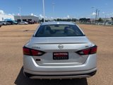 Used 2024 Nissan Altima 2.5 SV image 3