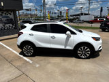 Used 2020 Buick Encore Essence image 2