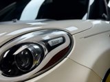 Used 2017 FIAT 500L Trekking w/ Dual-Pane Sunroof Package image 3