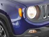 Used 2016 Jeep Renegade Latitude image 3