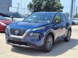 Used 2021 Nissan Rogue S image 2