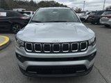 New 2025 Jeep Compass Latitude image 3