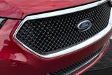Used 2013 Ford Taurus SHO image 4
