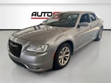 Used 2015 Chrysler 300 Limited w/ Driver Convenience Group image 3