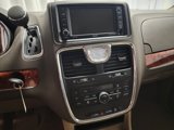 Used 2015 Chrysler Town & Country Touring-L w/ Driver Convenience Group image 3