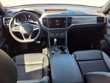 Used 2021 Volkswagen Atlas Cross Sport SE image 4