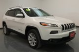 Used 2018 Jeep Cherokee Latitude w/ Cold Weather Group image 2