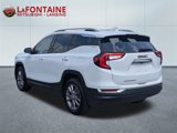 Used 2023 GMC Terrain SLT image 3