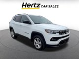 Used 2023 Jeep Compass Latitude image 2