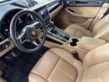 Certified 2021 Porsche Macan image 4