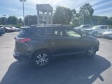 Used 2018 Toyota RAV4 LE image 4