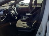 Used 2022 Chrysler Pacifica Touring image 3