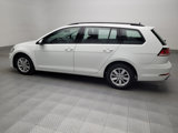 Used 2019 Volkswagen Golf SE image 3