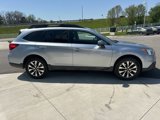 Used 2015 Subaru Outback 2.5i Limited image 2