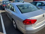 Used 2014 Volkswagen Passat 1.8T SE image 4