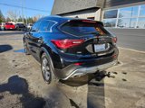 Used 2017 INFINITI QX30 AWD image 3