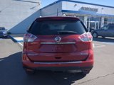 Used 2016 Nissan Rogue SV w/ SV Premium Package image 4