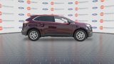 Used 2022 Ford Edge SEL w/ Convenience Package image 3