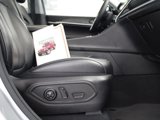 Used 2023 Jeep Grand Cherokee Limited w/ Black Appearance Package image 5