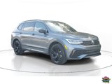 Certified 2023 Volkswagen Tiguan SE R-Line image 1